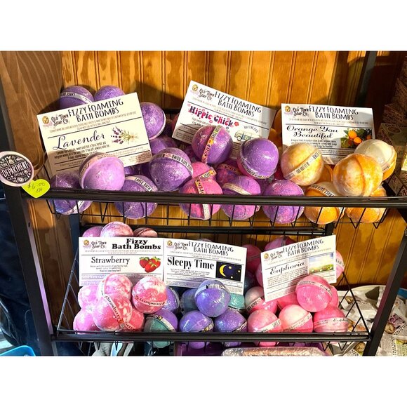 Old Town Soap Co. Fizzy Foaming Bath Bombs Assorted Scents Lavender Orange More! - Picture 2 of 14
